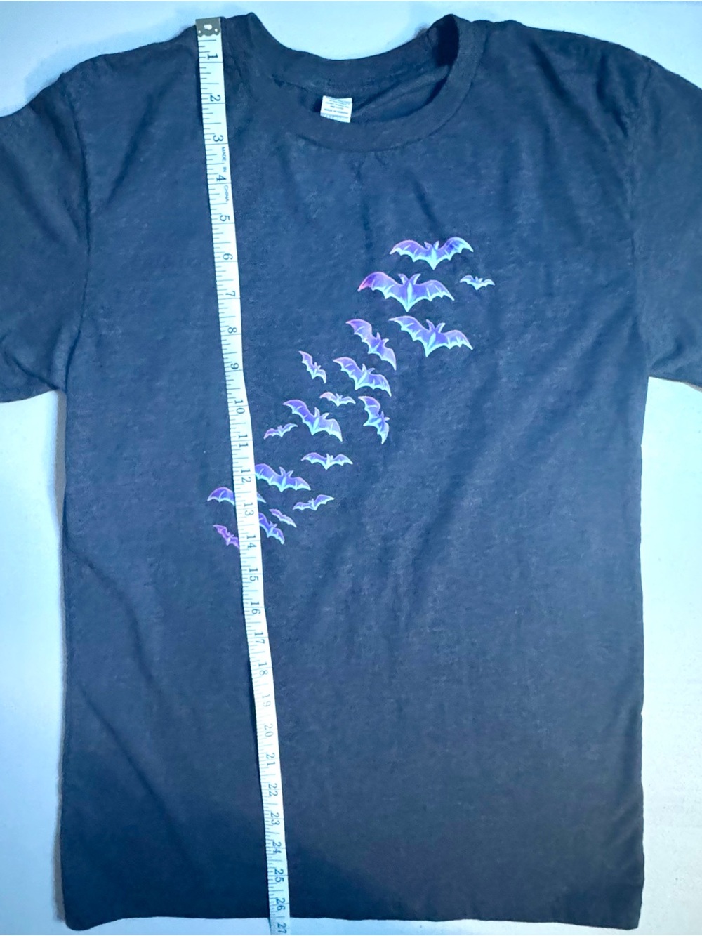 Unisex Medium Halloween Gray T-Shirt with Glow in the Dark Spooky Graphics - Picture 2 of 9